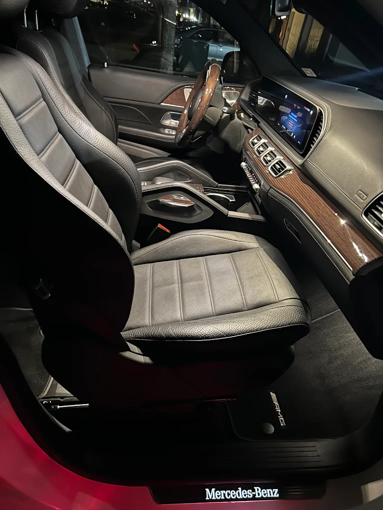Detailed luxury SUV